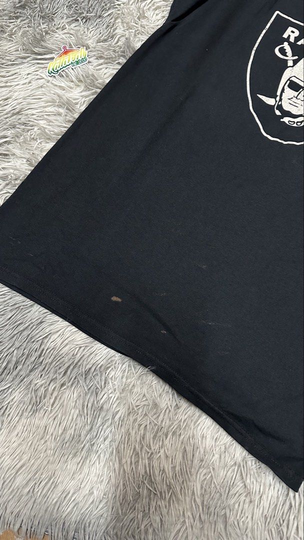 Promo r*iders tee (Category: Tshirts & Polo Shirts ) located in Manila. Submitted by paulovenegaskalakal2020 (Listing ID 1465278497, Image 3). Description: For sale! Kalakal Promo ra*ders tee Jersez heavy weight blend tag Medium- 18 width x 27.5 length inches Crack prints & stains Good MINE 899 +sf.