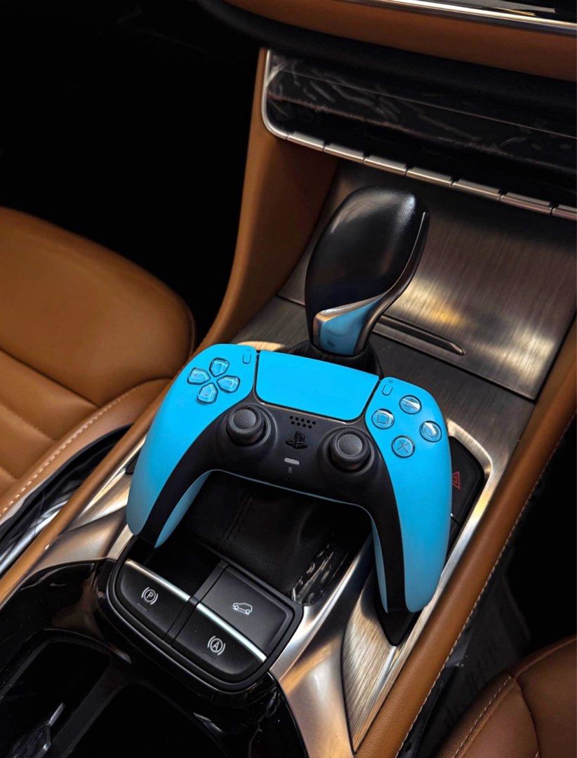 PS5 CONTROLLER (Category: PlayStation) located in Kuala Lumpur. Submitted by cyznsupply (Listing ID 1465294278, Image 1). Description: CONTROLLER PS5 For Sale Only Colour Starlight Blue No Faulty At All PM If Interested..