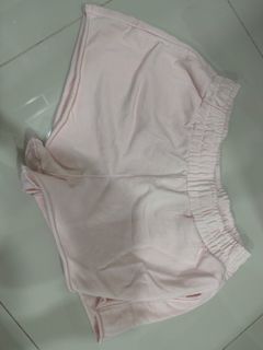(Category: ) located in . Submitted by bcloths (Listing ID 1465271787, Image 1). Description: .