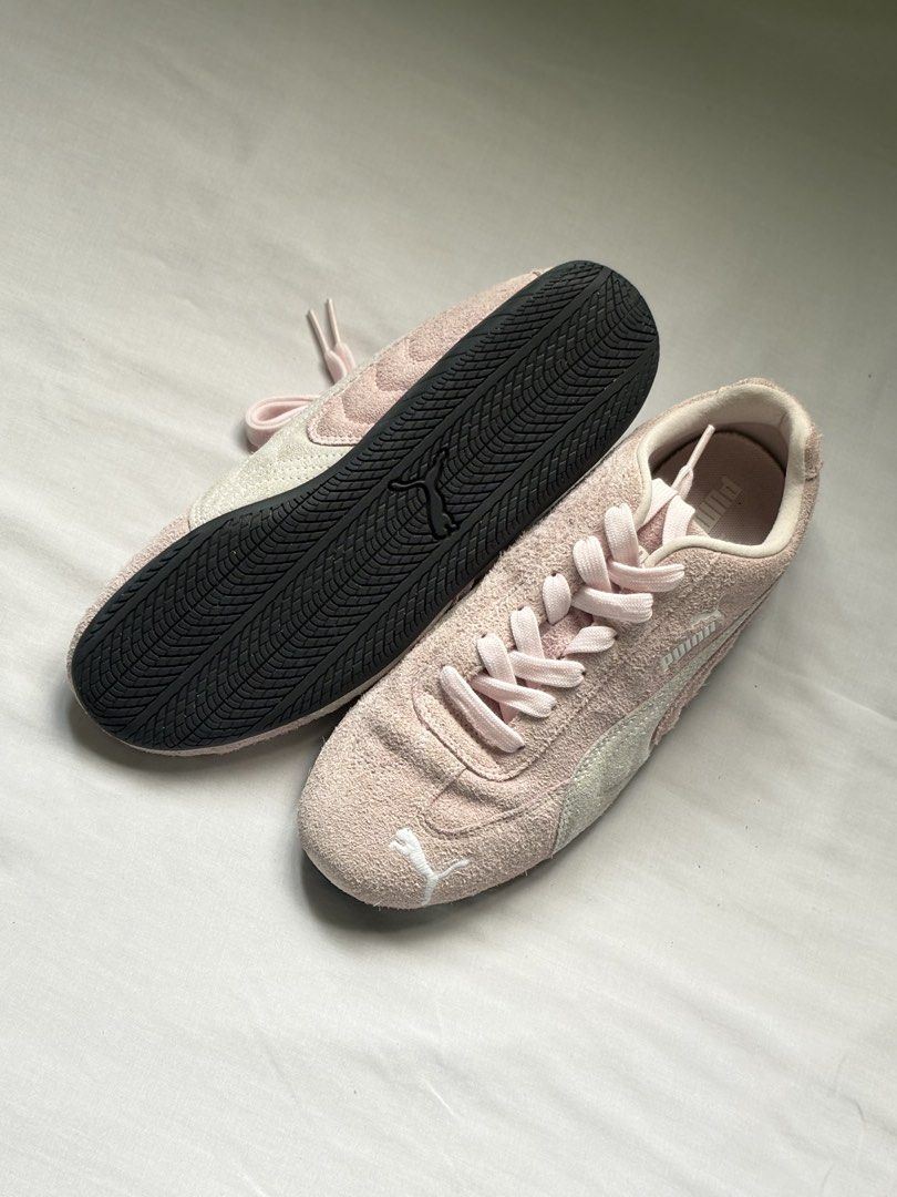 PUMA Speedcat OG - Pink (Used) (Category: Sneakers) located in Quezon City. Submitted by renceeeyy06 (Listing ID 1465210969, Image 3). Description: Speedcat OG - Pink • Worn, still in good condition (9/10) • Issue: kita sa pic, medyo na damage yung suede nung pinalinis • Women's size - 7 • Replacement Puma box • P2,999 firm • Legit pair, authenticated through Poizon w/ receipt ✅ Money-back guarantee if proven fake 📍 Mandaluyong Area 📩 DM for fu