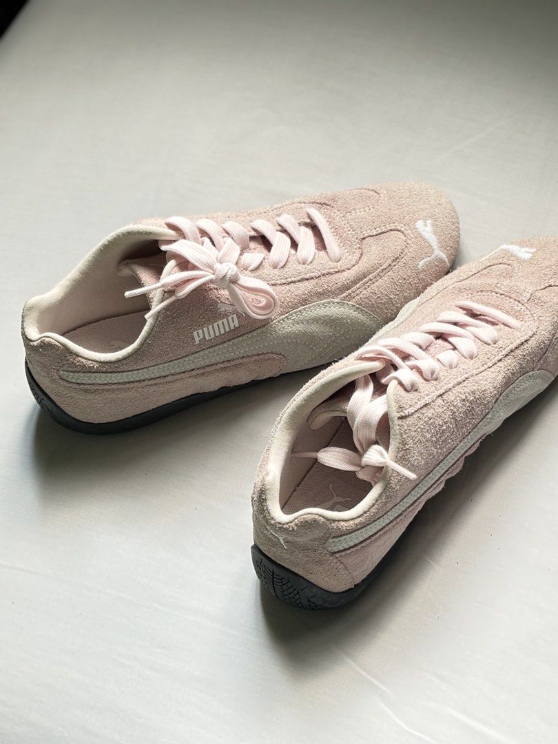 PUMA Speedcat OG - Pink (Used) (Category: Sneakers) located in Quezon City. Submitted by renceeeyy06 (Listing ID 1465210969, Image 2). Description: Speedcat OG - Pink • Worn, still in good condition (9/10) • Issue: kita sa pic, medyo na damage yung suede nung pinalinis • Women's size - 7 • Replacement Puma box • P2,999 firm • Legit pair, authenticated through Poizon w/ receipt ✅ Money-back guarantee if proven fake 📍 Mandaluyong Area 📩 DM for fu