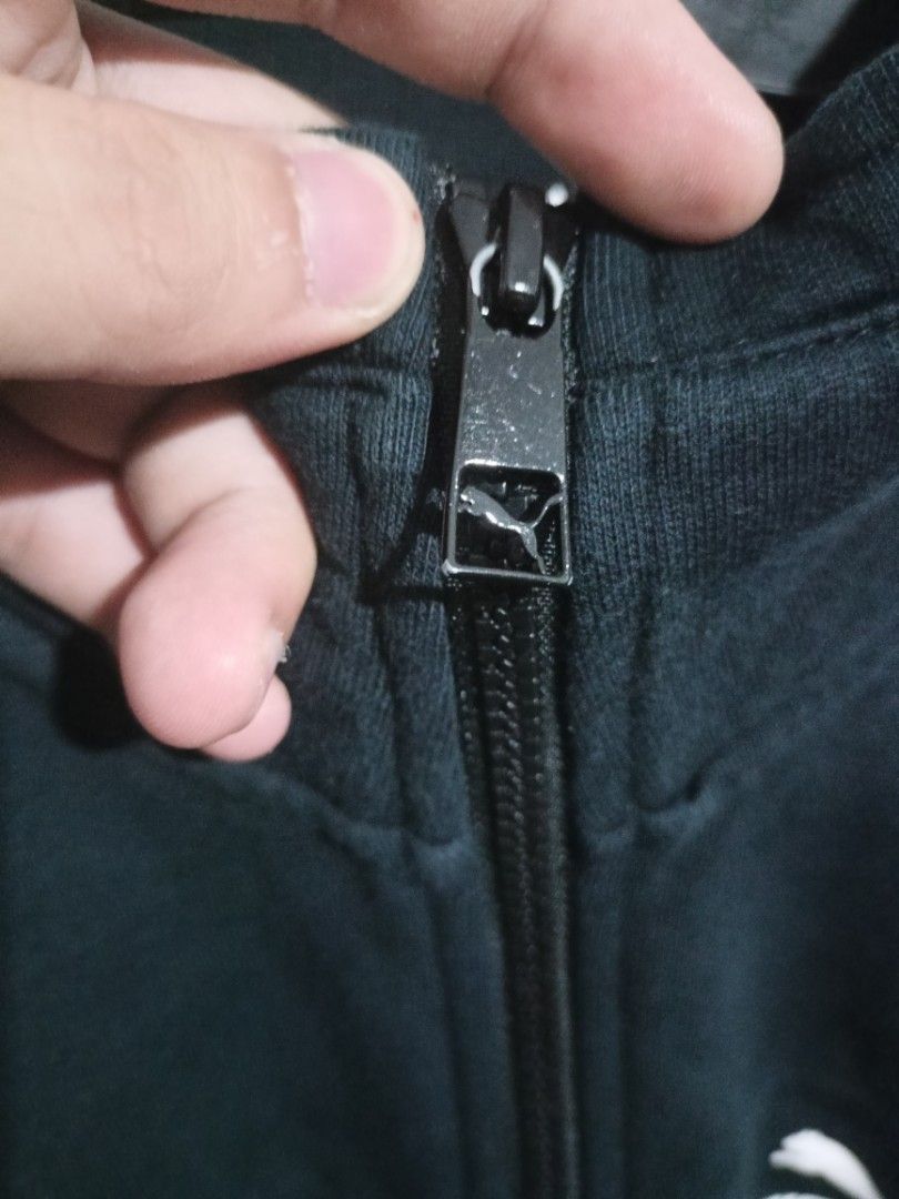 PUMA X.T.G Track Jacket (Category: Coats, Jackets and Outerwear) located in Quezon City. Submitted by homeofshoppers (Listing ID 1465313275, Image 2). Description: Color rate 9/10, good as new, no issue.