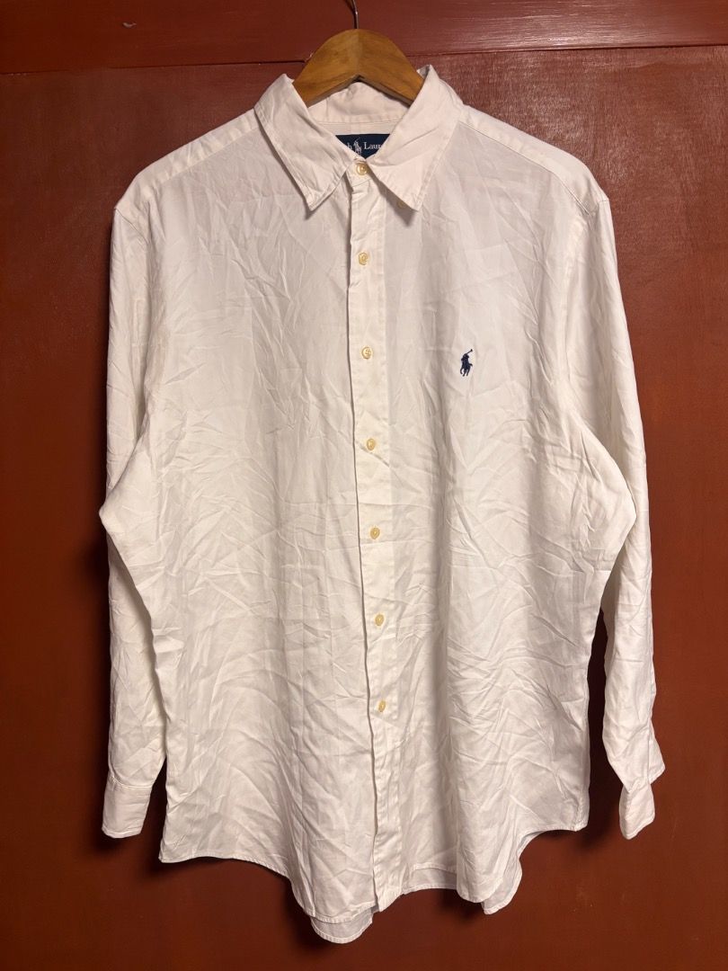 Ralph Lauren button down (Category: Coats, Jackets and Outerwear) located in Panabo. Submitted by randolph.smallseller (Listing ID 1465203056, Image 1). Description: Dimes : 25 x 30.