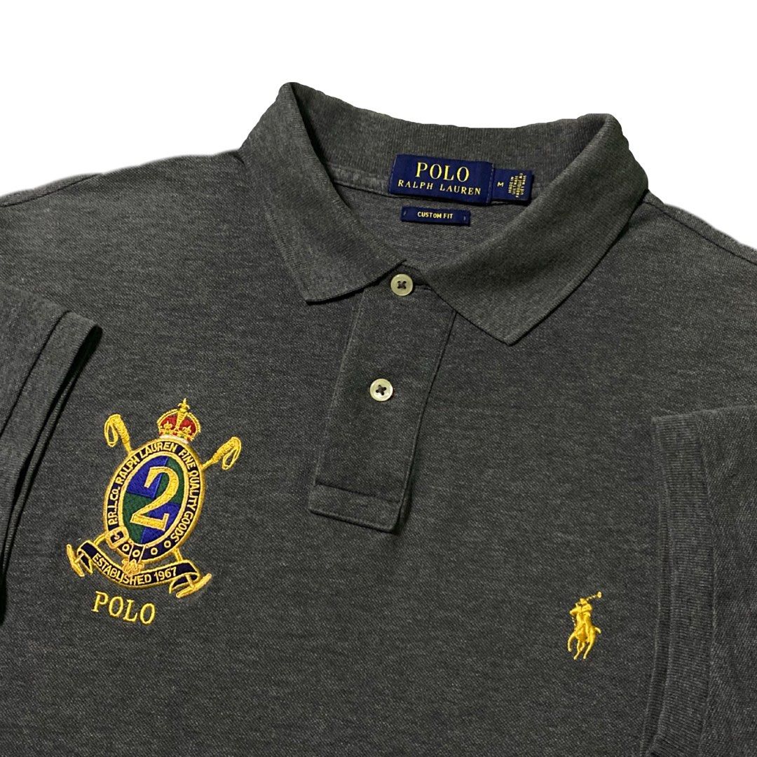 Ralph lauren dark gray (Category: Tshirts & Polo Shirts ) located in Manila. Submitted by retro_archives (Listing ID 1465245794, Image 2). Description: 21 x 28 color rate: 10/10 condition: excellent flaw: slits.