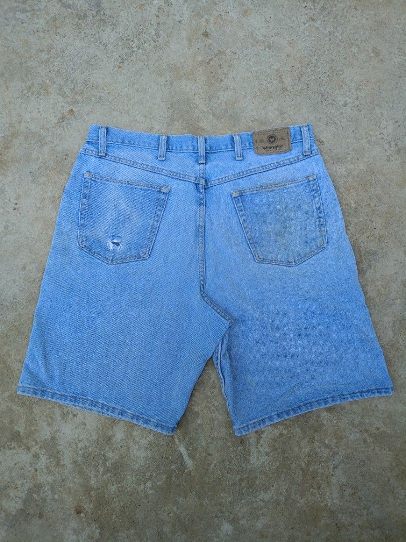 Random jorts (Category: Shorts) located in Nagcarlan. Submitted by retirorene36960 (Listing ID 1465295025, Image 2). Description: THIS ITEM IS FROM THRIFT PAYMENT FIRST PO TAYO UNLI VC NO COD PAYMENT G CASH LOCATION NAGCARLAN LAGUNA.