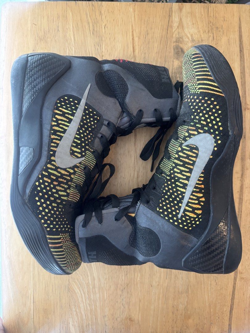 RARE Nike Kobe 9 Elite “Inspiration” 2014 (Category: Sneakers) located in Quezon City. Submitted by leone.trading (Listing ID 1465214493, Image 3). Description: Nike Kobe 9 Elite “Inspiration” 2014 Size: US 7.5 Mens / US 8.5 Womens No box RFS: Downsizing my collection Shipped from: Quezon City Additional details: Not protro but an archival piece, quality of carbon plate on this pair is 👨🏽‍🍳💋, no heel drags, slight sole separation (edge only),