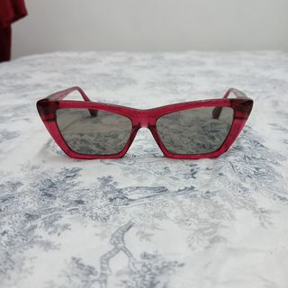 (Category: ) located in . Submitted by diss.co (Listing ID 1465256486, Image 1). Description: .