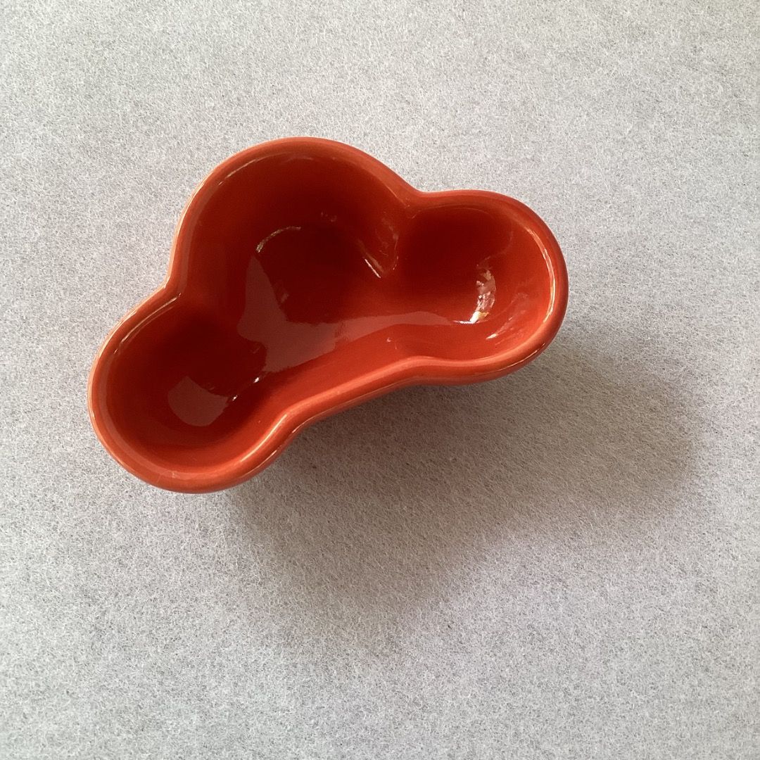 Red Dish (Category: Dinnerware & Cutlery) located in Davao. Submitted by atbpshop192593 (Listing ID 1465349897, Image 1). Description: Php30 Red Dish H: 1.2 inches L: 3.5 inches W: 2 inches Please REVIEW PHOTOS We use 100% repurposed packaging materials SF starts at Php70 via Flash Express First to pay .