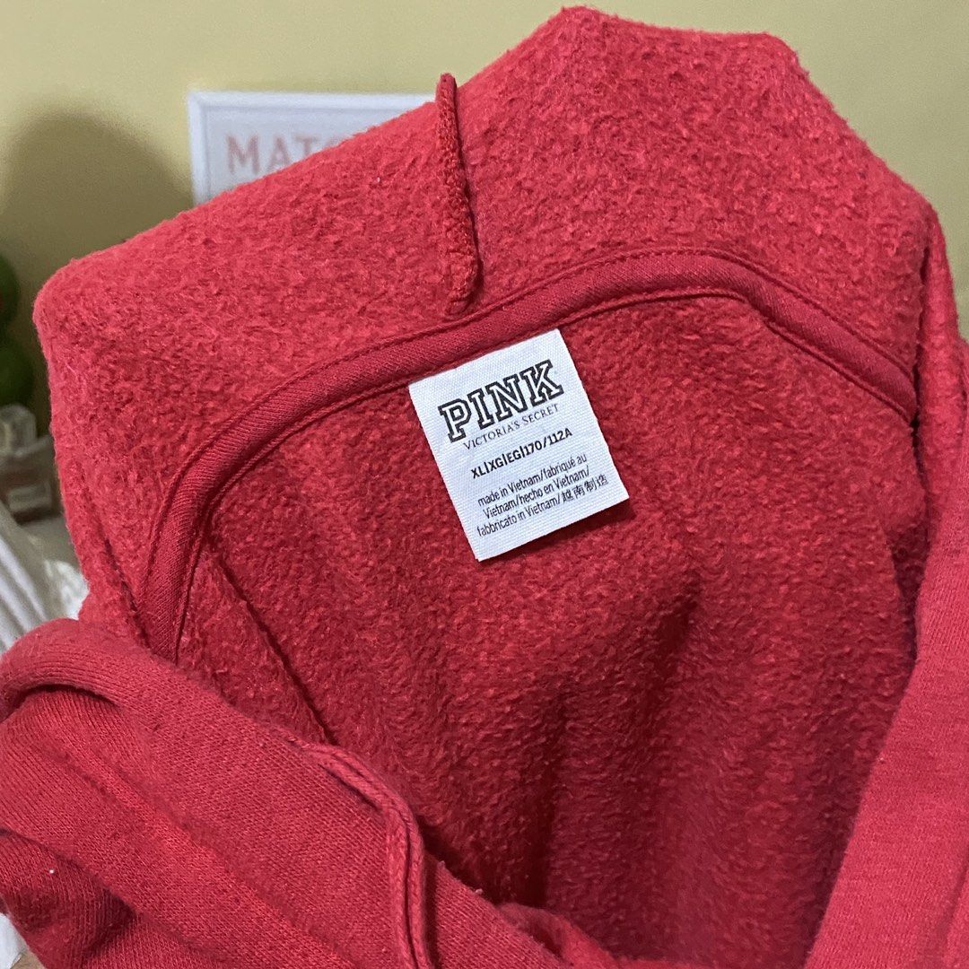 RED PINK JACKET VS (Category: Coats, Jackets and Outerwear) located in Dasmarinas. Submitted by hannah.oakph (Listing ID 1465209818, Image 3). Description: .