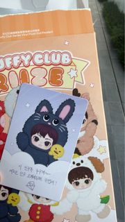 （分類：）位於 。 由 seventeenhoshi 提交（商品編號 1465195852，圖片 1）。簡介： 。