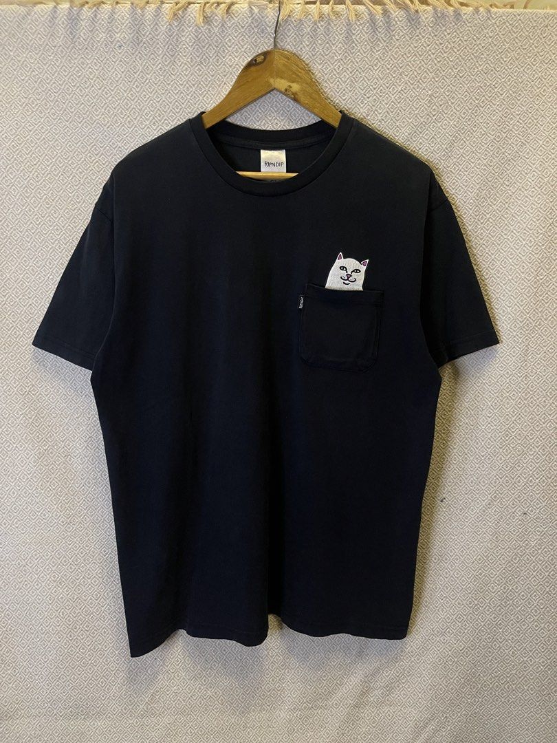 Rip n dip pocket tee (Category: Tshirts & Polo Shirts ) located in Manila. Submitted by hypestock_mnl (Listing ID 1465208069, Image 1). Description: - stylish - perfect for casual wear - great fit - in good condition - minimal signs of usage - hairlines - 9/10 - money worth! - see pics for details/issue.