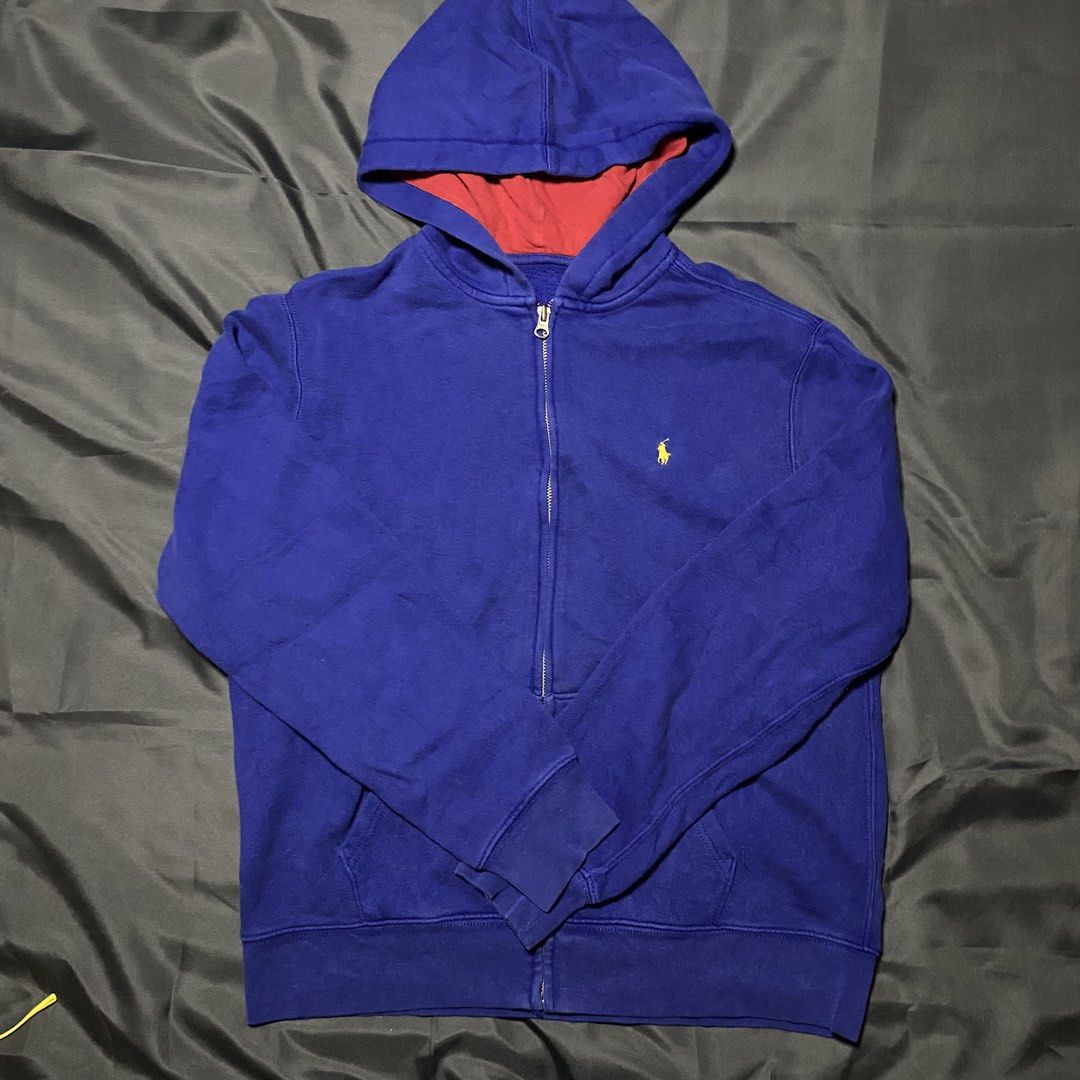RL Zip up Hoodie (Category: Coats, Jackets and Outerwear) located in Bacolod City. Submitted by junked.thrifts (Listing ID 1465284814, Image 1). Description: Missing Neck Tag Complete washtags 9.5 Color Rate Size M 23x25.