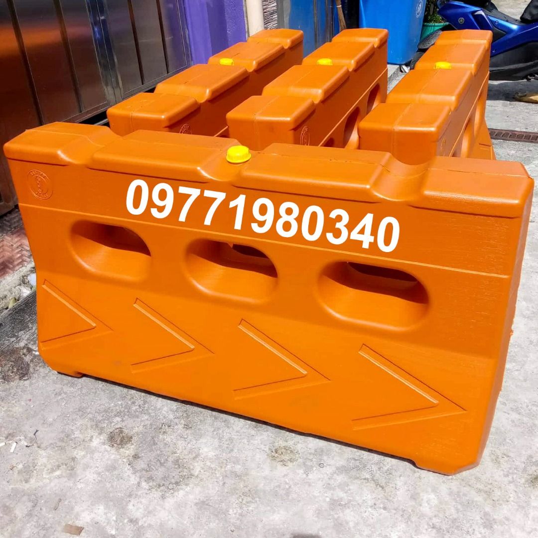 road barrier brb2 - orange (Category: Construction & Building Materials) located in Marikina City. Submitted by irene.00999 (Listing ID 1465221969, Image 1). Description: road barrier brb2 brb3 brb classic heavy duty plastic .