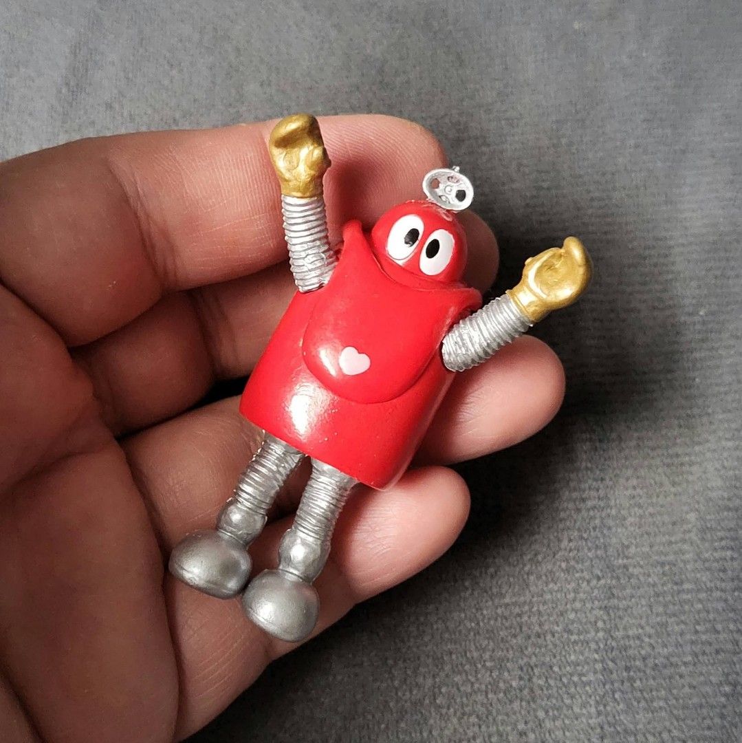 Robocon Ganbare bandai gashapon (Category: Figurines & Statues) located in Pasig City. Submitted by samnok_toys_ph (Listing ID 1465281866, Image 1). Description: gashapon ganbare robocon gcash lalamove grab jnt loc cainta and makati.