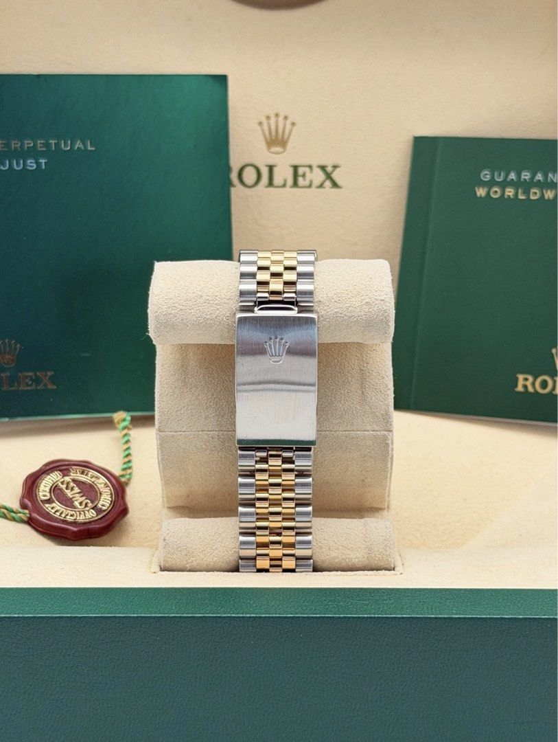 Rolex Datejust 36mm Pyramid Roman Dial (Category: Luxury Watches) located in Manila. Submitted by timelesseleganceph (Listing ID 1465197742, Image 3). Description: Rolex Datejust 36mm Pyramid Roman Dial Reference 16233 Size 36mm Dated Approx 2002 - 2003 Y Serial Pyramid Roman Dial in 18k YG Fluted Bezel on Jubilee Bracelet Comes with Watch & Box.
