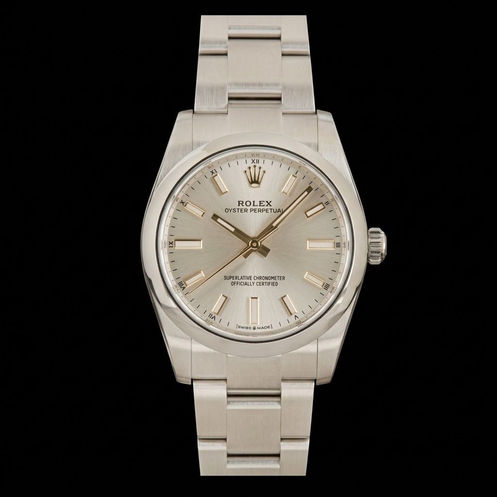 Rolex Oyster Perpetual 34mm Model Ref. 124200 Silver Index Dial on Oyster Bracelet in Stainless Steel Pre-owned, Mint Condition 2021 (Category: Watches) located in Singapore. Submitted by luxemontresg (Listing ID 1465233901, Image 1). Description: We have for sale a Rolex Oyster Perpetual 34 in Stainless Steel with Silver Index Dial Ref. M 124200 -0001 (Complete Set October 2021) Model Reference • M124200 -0001 Condition • Pre-owned, in Mint Cond