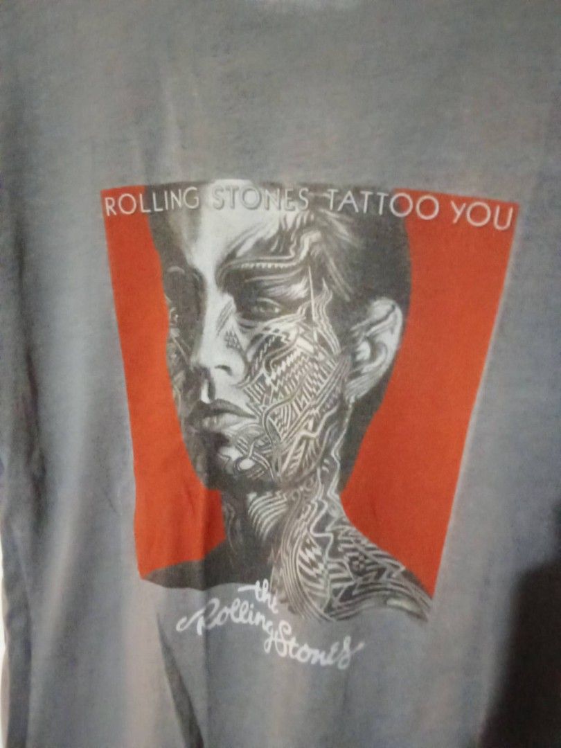 ROLLING STONE X GU (Category: Tshirts & Polo Shirts ) located in Manila. Submitted by khen_thriftshop27. (Listing ID 1465173961, Image 3). Description: ROLLING STONE X GU GRAPHIC TEE SIZE MEDUIM OVER SIZE BOXY 23X27 GANDA NG BAGSAK NITO ISSUE 1PINHOLE LOWER PART NOT VISIBLE 200+SHIP.