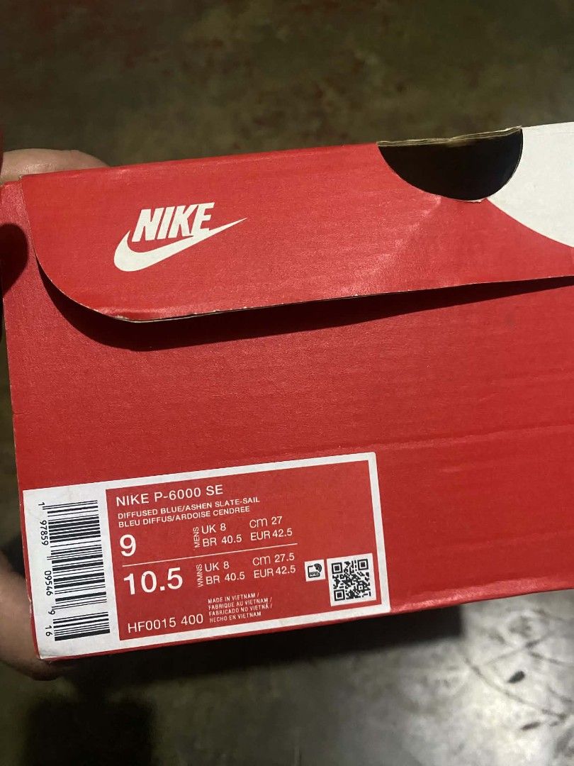 Running Shoes - P-6000 se (Category: Casual Shoes) located in San Pedro. Submitted by ali4hc (Listing ID 1465365948, Image 3). Description: 2 pairs of nike p-6000 se (1) size 9 (1) size 10.5 used once only. rfs decluttering.