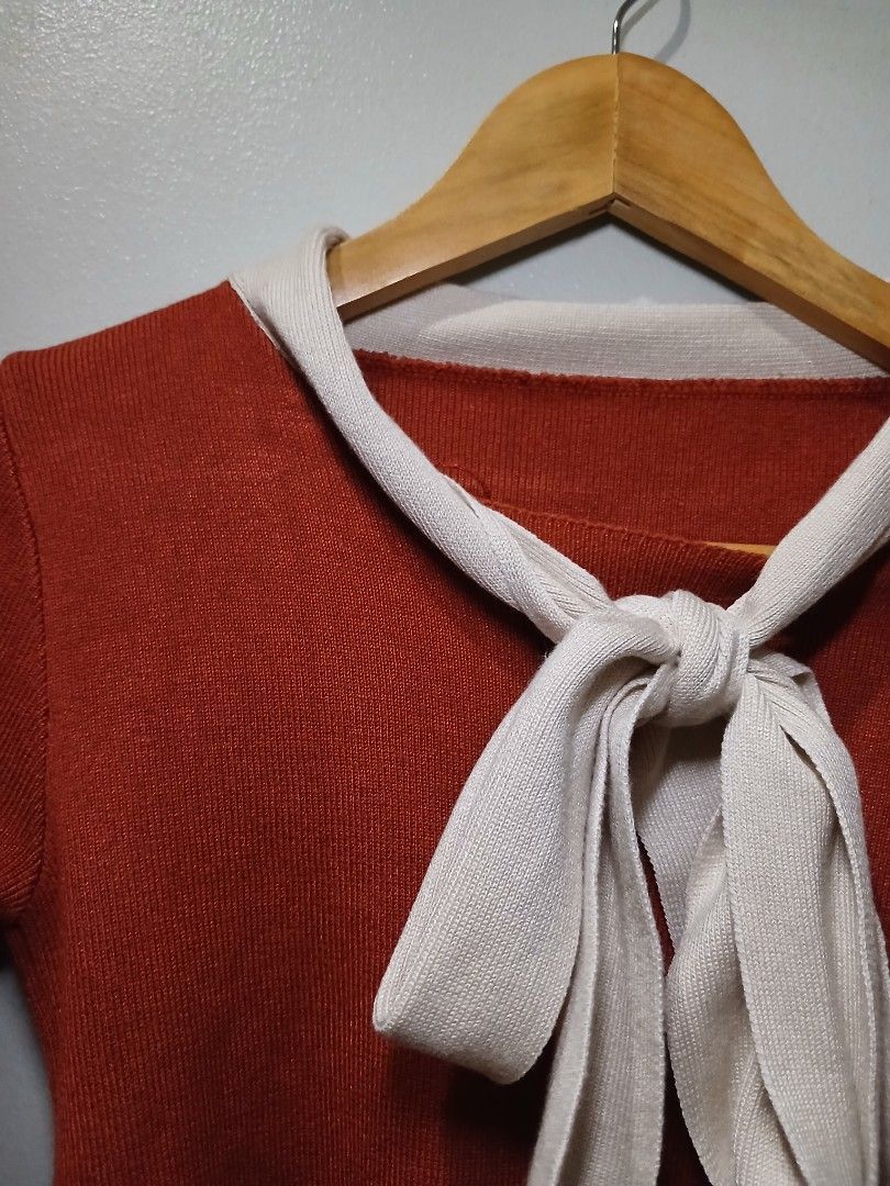 Rust Knit Sweater (S-M) [BUY4 +1FREE] (Category: Coats, Jackets and Outerwear) located in Pasig City. Submitted by carmelaelizalde (Listing ID 1465363642, Image 3). Description: up to 34 bust [BUY4 +1FREE] check my page for more sale items.