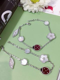 (Category: ) located in . Submitted by primejewelry (Listing ID 1465378486, Image 1). Description: .