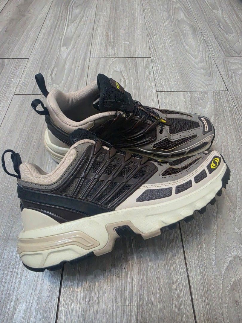 Salomon ACS Pro (Category: Sneakers) located in Quezon City. Submitted by issavillamor (Listing ID 1465311660, Image 3). Description: Salomon ACS Pro Sneakers in Black Coffee/Oxford Tan/ Cress Green colorway. Size 6M/7W; 24cm Bought from Osaka Japan last 2024 for 13k but barely used. Comes with box and paperbag. .