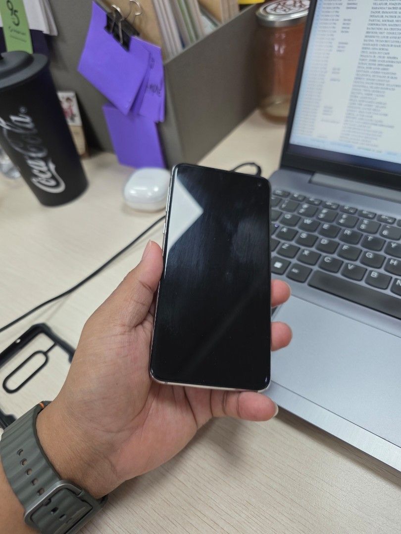 Samsung Galaxy S10e 128GB (Category: Samsung) located in Antipolo. Submitted by justinerovic (Listing ID 1465196760, Image 1). Description: -128 GB; NTC approved -unit and case only -lightly used; like new; no major dents or scratches -battery replaced -price is slightly negotiable.