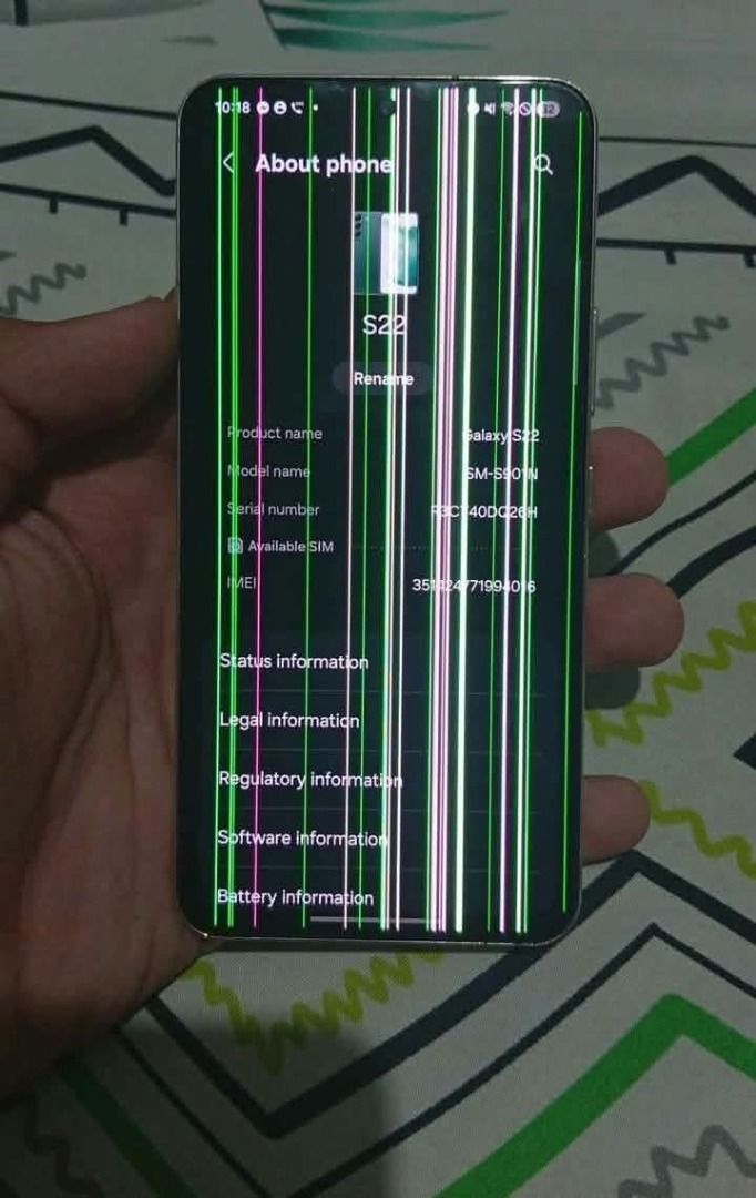 Samsung S22 With Lines (Category: Samsung) located in San Fernando. Submitted by nikazheaa (Listing ID 1465330622, Image 3). Description: 8GB ram and 256GB storage Issue lines only Loc: San Fernando.