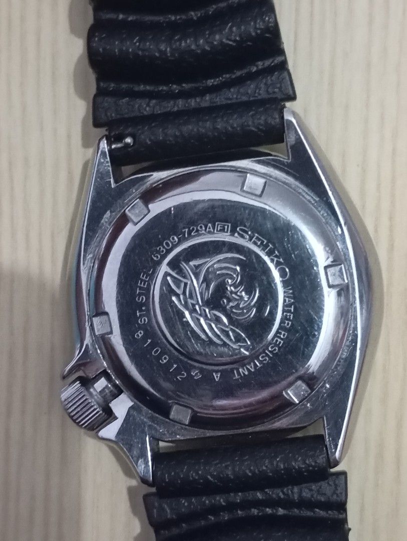 Seiko divers 6309 auto (Category: Men's Watches) located in Las Pinas. Submitted by quick_deals_great_finds2 (Listing ID 1465304897, Image 3). Description: Original good working condition Automatic 42mm large Fully functional keeps time.