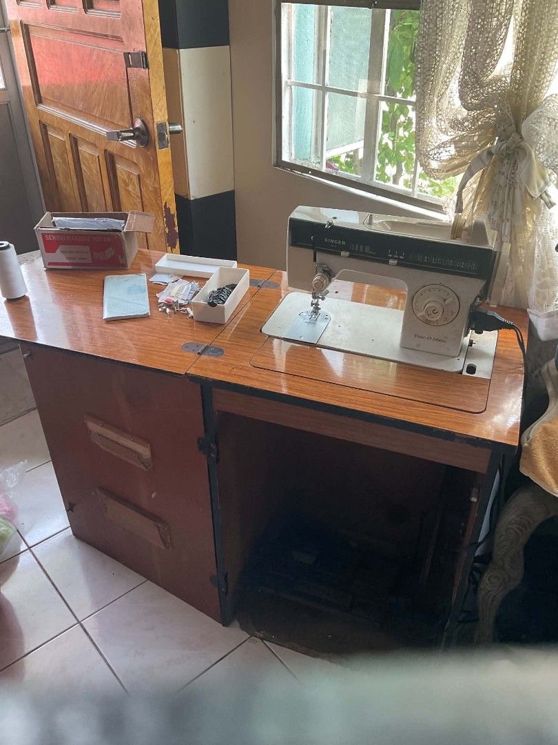 Sewing machine Model: Singer 974 Disc-O-Matic (Category: Other Stationery & Craft) located in Imus. Submitted by wiseflower.f74ed7 (Listing ID 1465231018, Image 3). Description: .