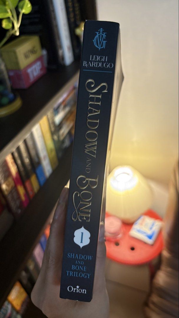 SHADOW AND BONE by Leigh Bardugo (Category: Storybooks) located in Makati City. Submitted by ericka_cb (Listing ID 1465315884, Image 2). Description: Genre: YA Fantasy Adventure Condition: Clean pages, no spine creases, has foxing and tanned edges.