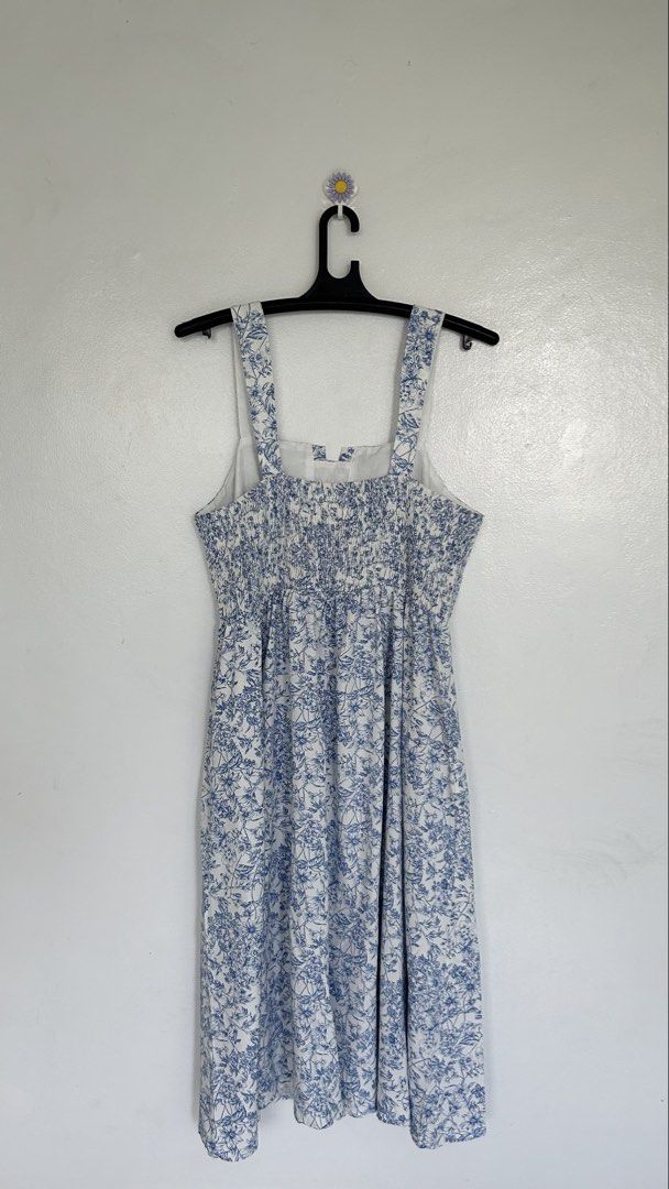 Shein Curve Plus size dress (Category: Dresses) located in Bacoor. Submitted by ae.scloset (Listing ID 1465245761, Image 2). Description: Shein Curve 1XL.