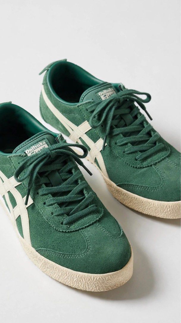 SHOES For Sale (Category: Sneakers) located in Baguio. Submitted by mgsnchz151 (Listing ID 1465343985, Image 3). Description: 👟 SHOES FOR SALE 💰 ₱5,000–₱6,000 ✨ Original/authentic • Good condition • Lightly used 📍 Baguio City 🤝 Meetup / Pick-up available 📩 PM for photos, size & details!.