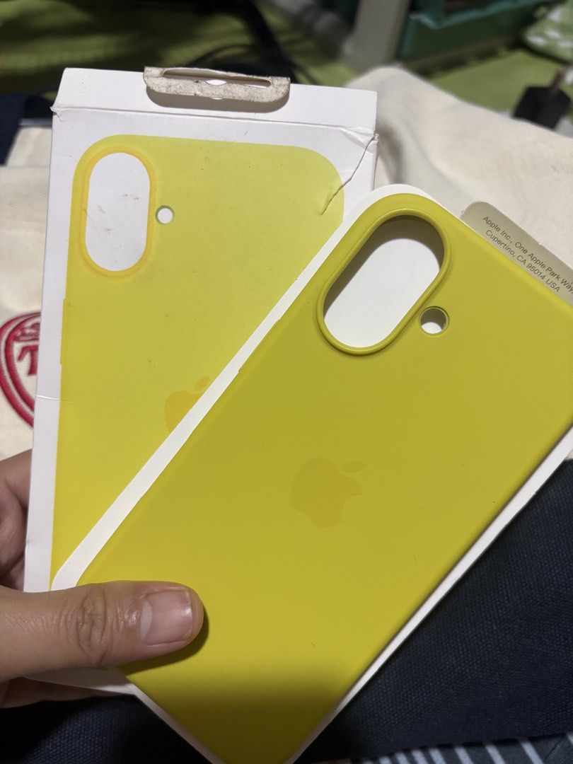 Silicone Magsafe Case for Iphone 16 Based Model (Category: Cases & Sleeves) located in Manila. Submitted by marie_amador (Listing ID 1465378744, Image 1). Description: Rfs- masyado na marame case. Used once only..