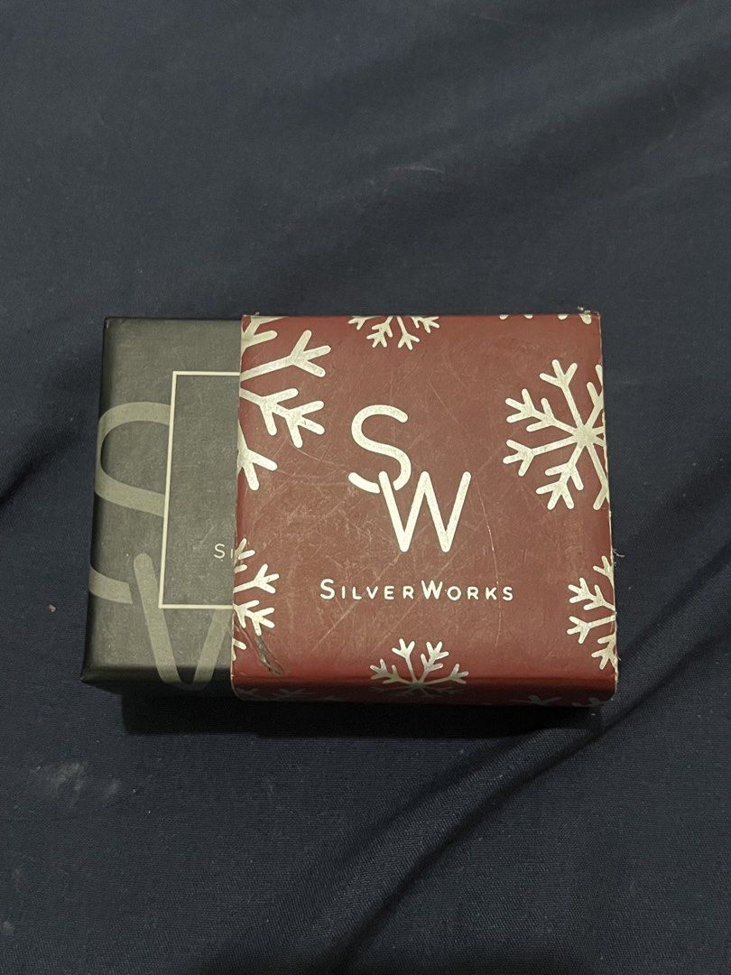 Silverworks December Birthstone Set Blue Zircon (Category: Luxury Accessories) located in Manila. Submitted by reginacg (Listing ID 1465290378, Image 3). Description: .