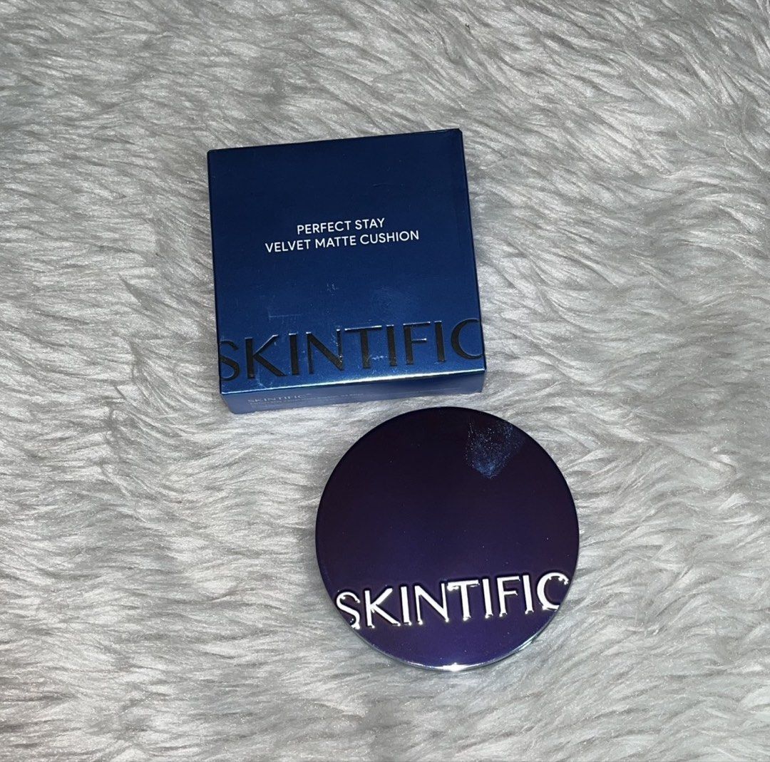 SKINTIFIC CUSHION FOUNDATION - 04 BEIGE (Category: Makeup) located in Manila. Submitted by mjaneeeeeyy (Listing ID 1460146934, Image 1). Description: SKINTIFIC VELVET MATTE CUSHION FOUNDATION [BLUE] - 04 BEIGE SELLING: ₱249 🌸 brand new & authentic 🌸 just opened for picture purpose only 🌸 visit my profile for other makeups & skincare available onhand 📍Tondo, Manila MOP: Gcash | Maribank | Maya | Gotyme MOD: Lalamove | Pickup | Tiktok Checkout.