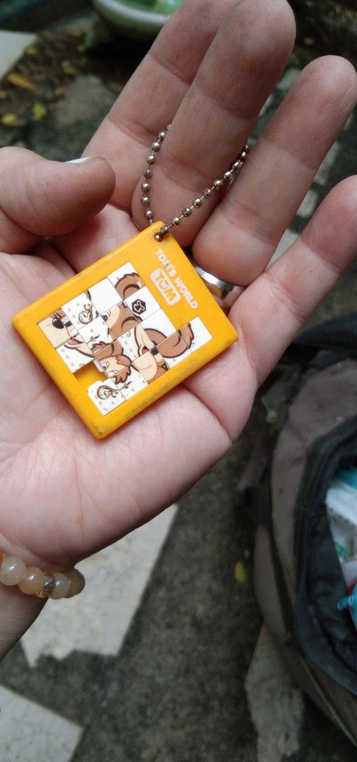 Small puzzle keychain with free strawberry keychain (Category: Interactive Toys) located in Quezon City. Submitted by eidorableshop (Listing ID 1465206880, Image 1). Description: .