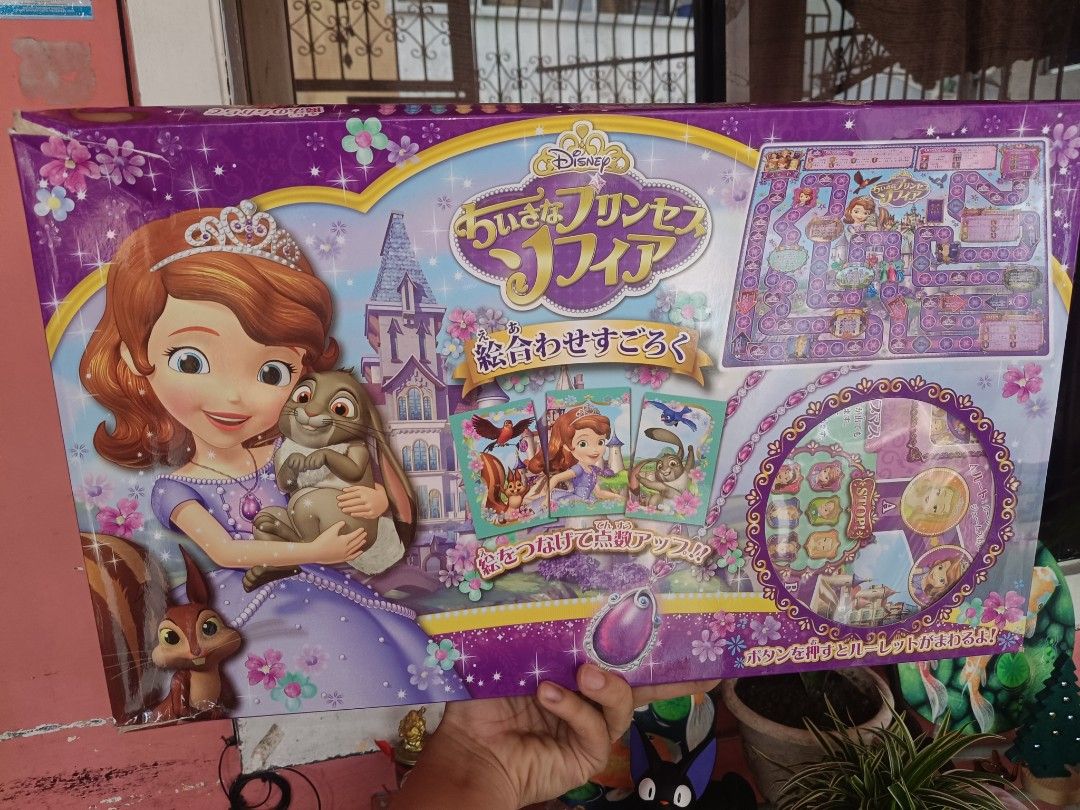 Sofia the First Board game (Category: Board Games & Puzzles) located in Dasmarinas. Submitted by bujitoys (Listing ID 1465242941, Image 1). Description: .