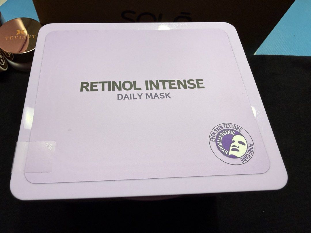 Some by mi retinol mask (Category: Face Care) located in Quezon City. Submitted by declutter1ngstuff (Listing ID 1465208747, Image 3). Description: Brand new sealed J&t or lalamove 📍quezon city.