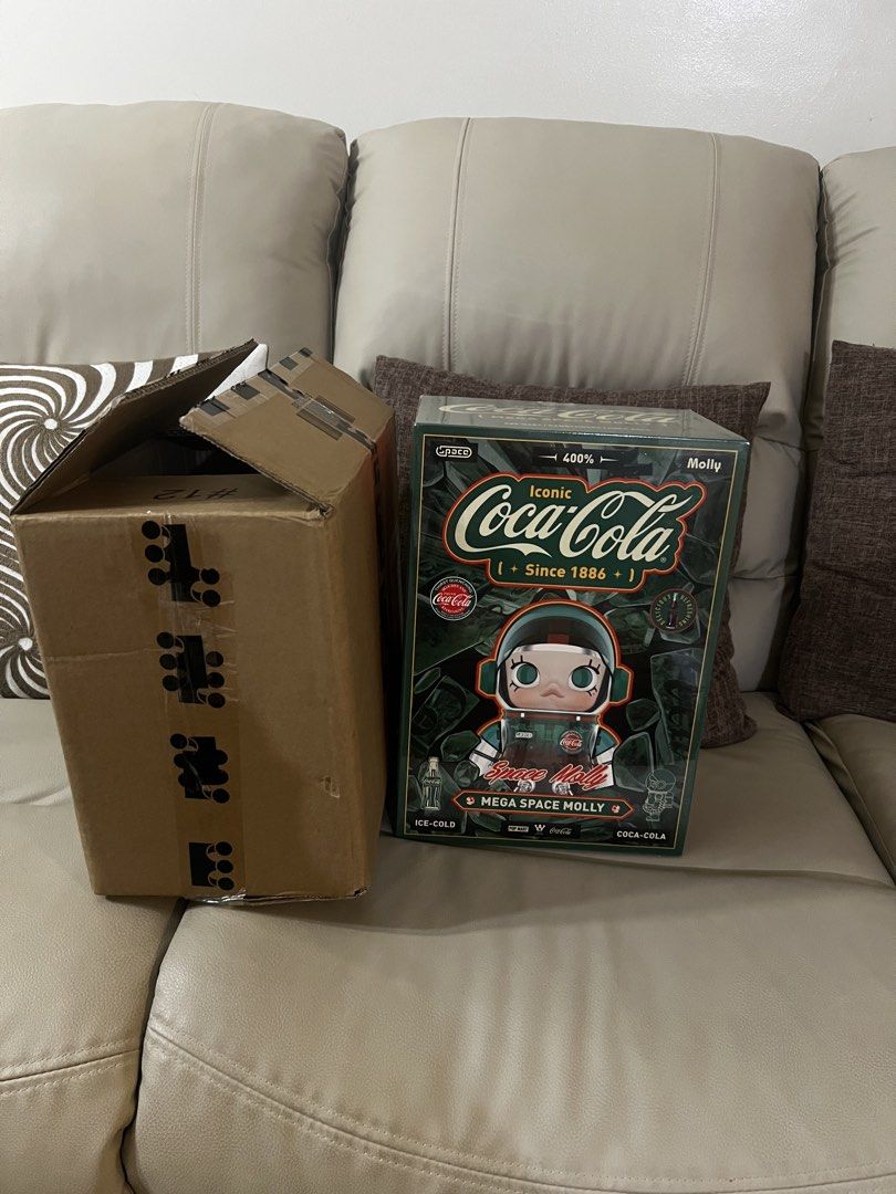 Space Molly Coca Cola 400% (Category: Figurines & Statues) located in Manila. Submitted by jo_str (Listing ID 1465341006, Image 2). Description: .