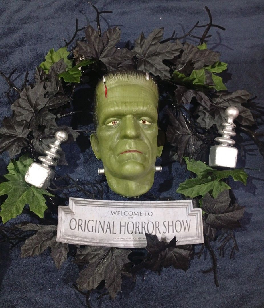 Spirit Halloween Mars Attacks & Universal Frankenstein Wreath Set (Category: Wall Decor) located in San Mateo. Submitted by waynetek14 (Listing ID 1465192429, Image 2). Description: Spirit Halloween: Mars Attacks & Frankenstein Light up Wreath price: 2,500 for the set Height / Diameter: 18 inches (1.5 feet) battery operated yung try me button niya, ang function non para makita mo umilaw yung lights w/out battery. yung Frankenstein lang yung nagpa