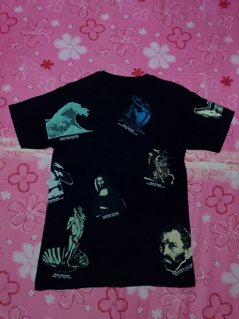 Stüssy Art Tee Black Size S (Category: Tshirts & Polo Shirts ) located in Iloilo. Submitted by janillthrifted (Listing ID 1465313606, Image 3). Description: - Brand: Stüssy - Item: Art Graphic Tee - Color: Black - Size: Small - Material: 100% Cotton (Made in Mexico) - Design details: Small chest logo, lower hem graphic, back art masterpiece collage, and sleeve text print - Condition: Clean, ready for the rotation - Shipping or meet-ups available 