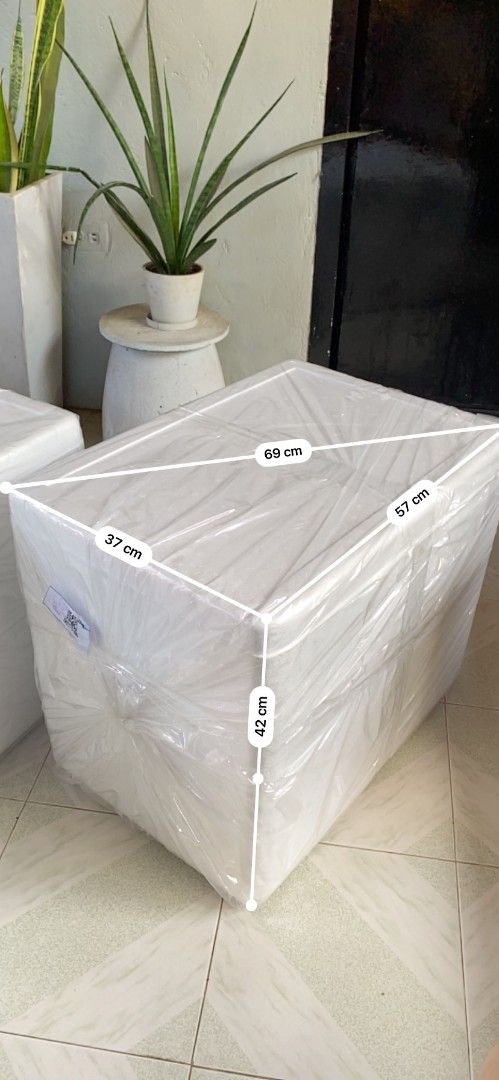 Styrofoam Ice Box Container 57x37x42cm (Category: Food Organization & Storage) located in Batangas. Submitted by webzvill (Listing ID 1465228512, Image 2). Description: - Quantity: 2 white styrofoam boxes (still wrapped in plastic) - Dimensions: 57 cm x 37 cm x 42 cm (Diagonal: 69 cm) - Condition: Clean and unused - Best for: Keeping items cold during transport, storage, and packing shipments - Fulfillment: Ready for pickup or delivery - 300 peso
