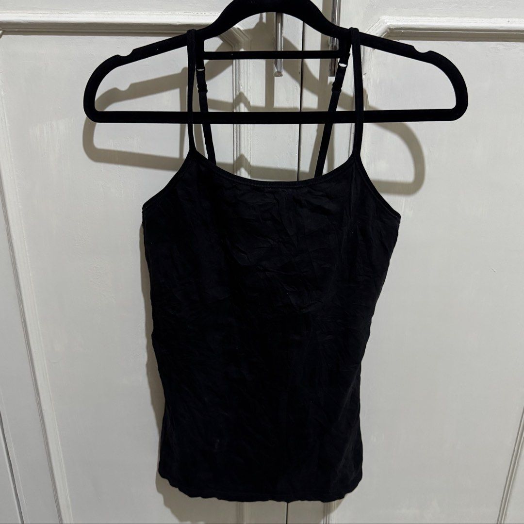 Tank Top (Category: Sleeveless) located in Vigan. Submitted by chiyannav (Listing ID 1465337307, Image 1). Description: .