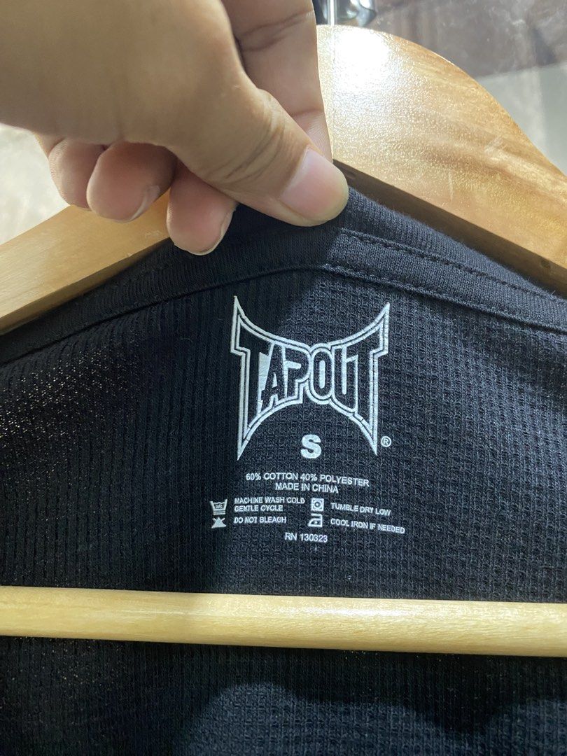 Tap out y2k (Category: Longsleeves) located in Manila. Submitted by hell_market (Listing ID 1465219494, Image 3). Description: .