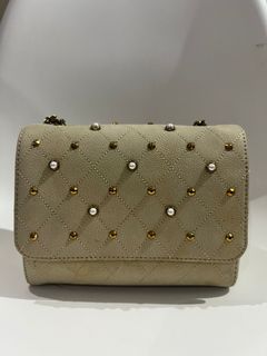 (Kategori: ) berada di . Dikirim oleh nabila.room (ID iklan 1465371243, Gambar 1). Deskripsi: .
