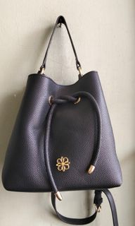 (Kategori: ) berada di . Dikirim oleh hidani (ID iklan 1465369661, Gambar 1). Deskripsi: .