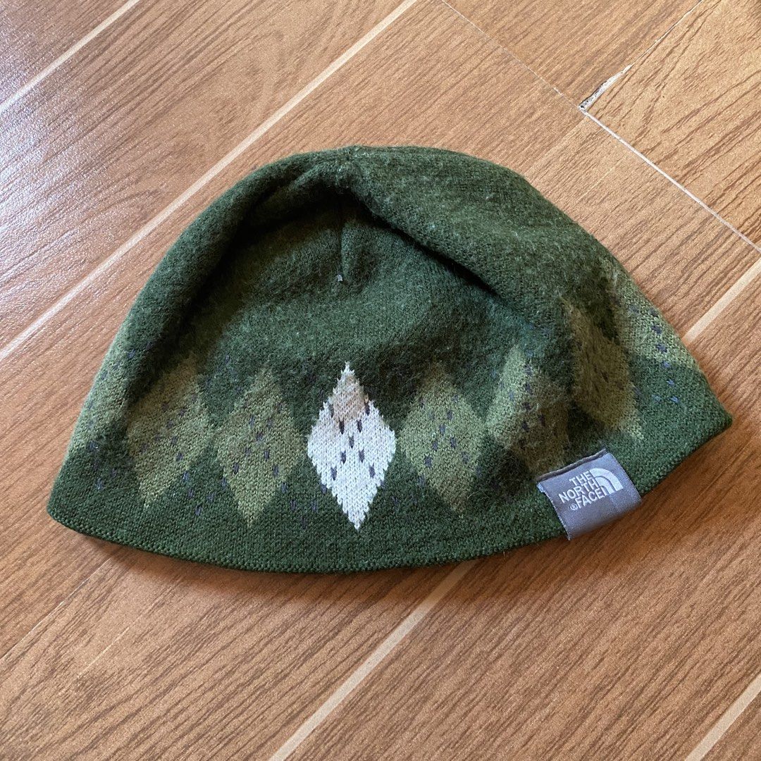 the north face beanie (Category: Beanies) located in Paete. Submitted by fat.archives (Listing ID 1465302433, Image 1). Description: fade tag width 11.