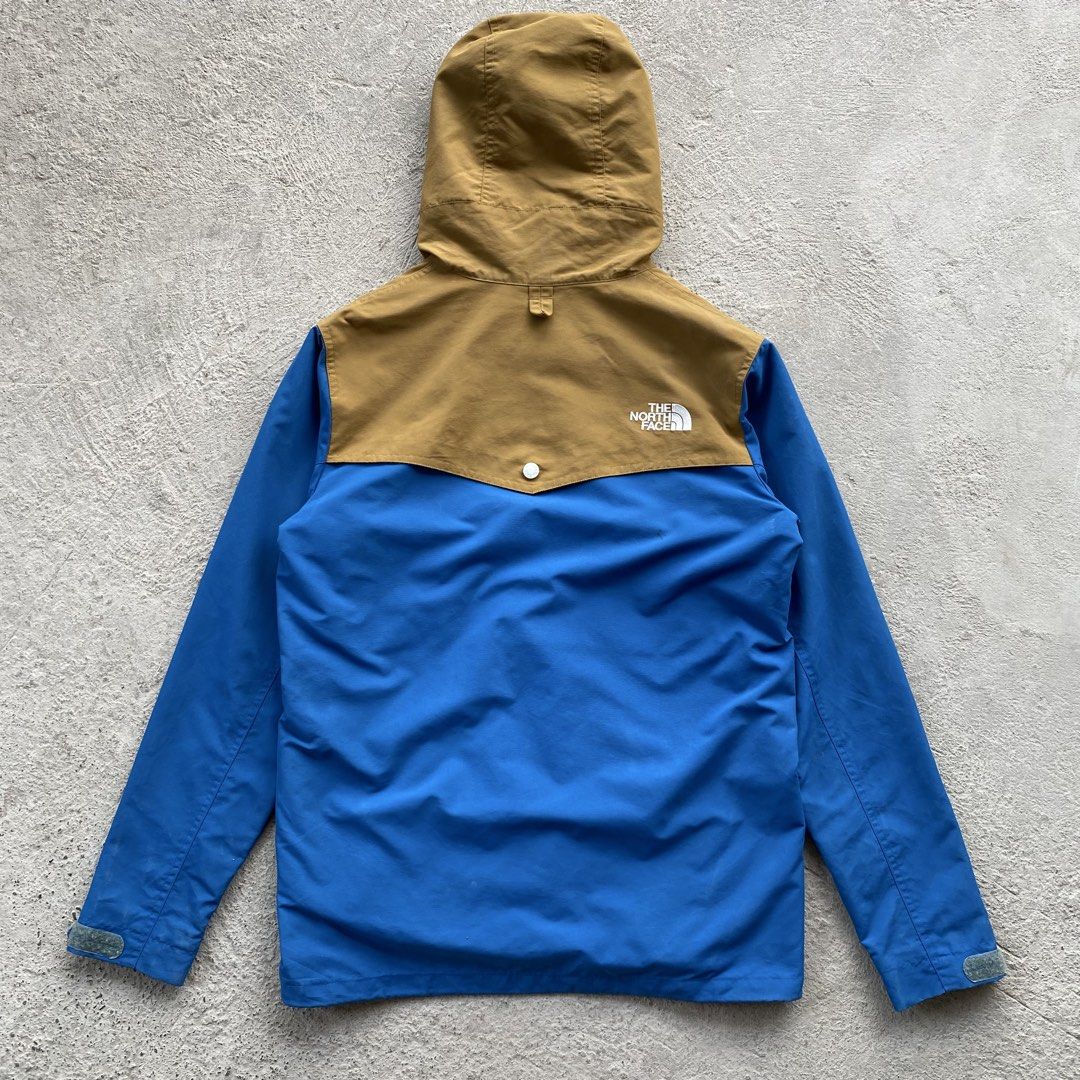 The North Face Mountain Jacket (Category: Coats, Jackets and Outerwear) located in Manila. Submitted by thrift3006 (Listing ID 1465296215, Image 2). Description: The North Face Mountain Jacket - Size small to medium 21/27 dimes Excellent condition ₱1,850+sf only🏷️ Loc baliwag bulacan 📍 Pm 📩.