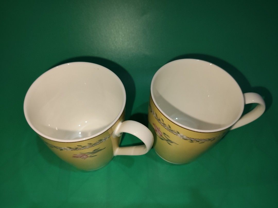 Tiffany and Co Pink Tulip Cups (Category: Coffee & Tea Tableware) located in Manila. Submitted by bamask.ph (Listing ID 1465298785, Image 3). Description: .