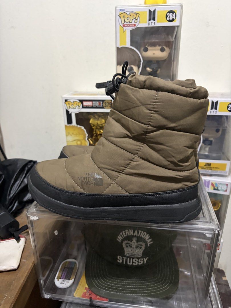 TNF Nuptse Booties Wmns Size US 6 (Category: Boots) located in Manila. Submitted by wiseearth.075b2f (Listing ID 1465319959, Image 2). Description: The north face bootie sz6 womens ₱1975 water repellant Good condition no issue 100% legit we can do COd or meet up.
